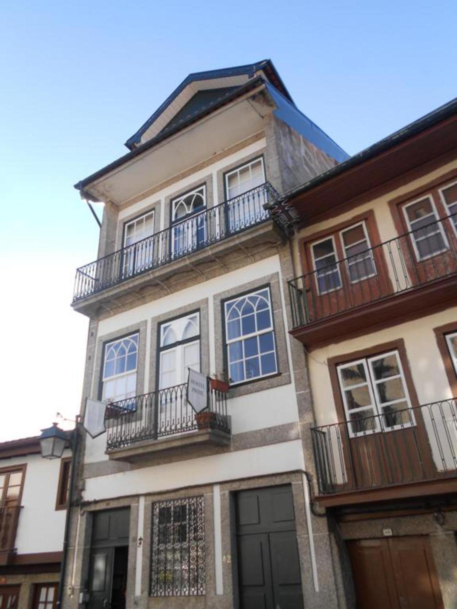 Hostel Prime Guimaraes Ngoại thất bức ảnh